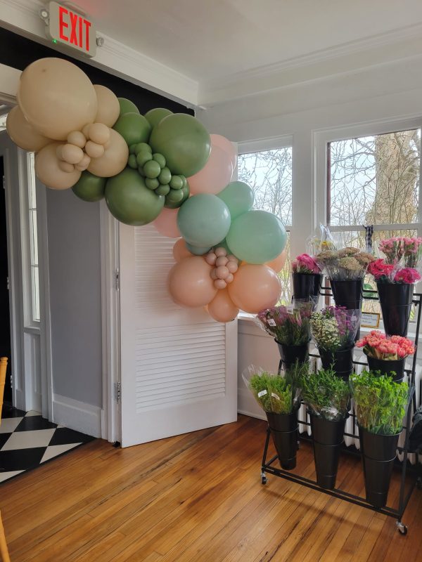 7ft balloon garland - Image 2