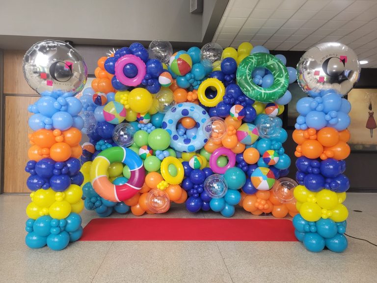 Ballon Wall